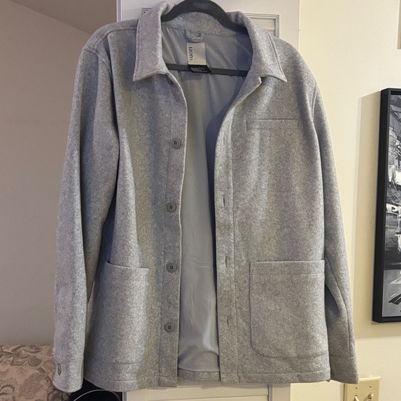 Vuori Other - Vuori Brecken Shirt Jacket, new with tags